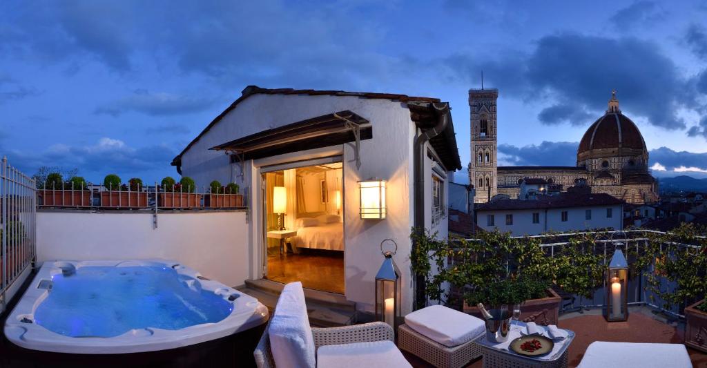 Brunelleschi Hotel Firenze con Piscina Privata in Terrazza