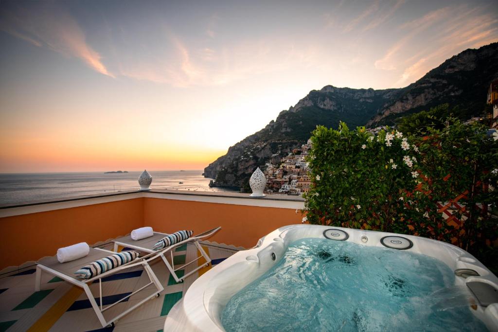 Hotel Eden Roc Suites Positano con Piscina in Camera Hotel Eden Roc Suites Positano con Piscina in Camera