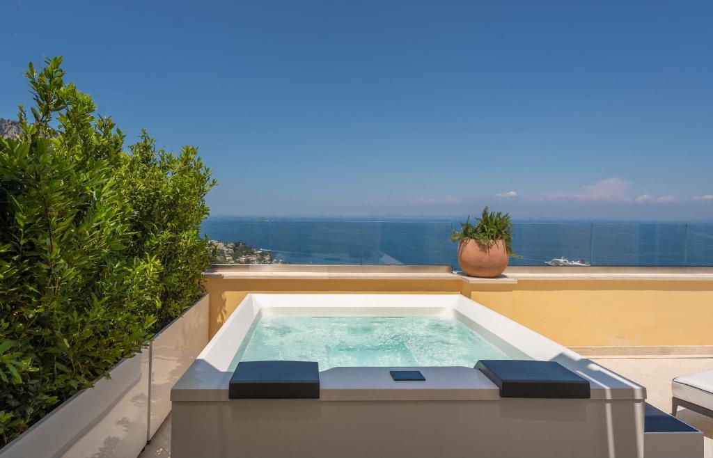 Hotel Palazzo M Capri con Piscina Idromassaggio in Camera