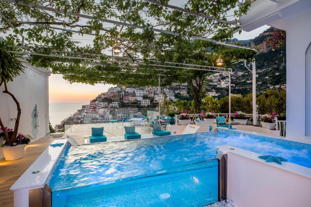 Hotel Villa Fiorentino Positano con Piscina Privata in Camera Hotel Villa Fiorentino Positano con Piscina Privata in Camera