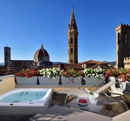 San Firenze Suites & Spa con Piscina Privata in Terrazza Firenze
