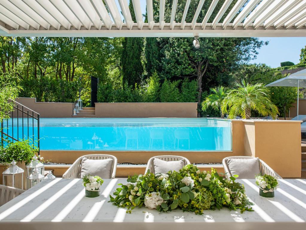 Suite con Piscina Privata in Terrazza Roma Villa Agrippina Gran Meliá Suite con Piscina Privata in Terrazza Roma Villa Agrippina Gran Meliá