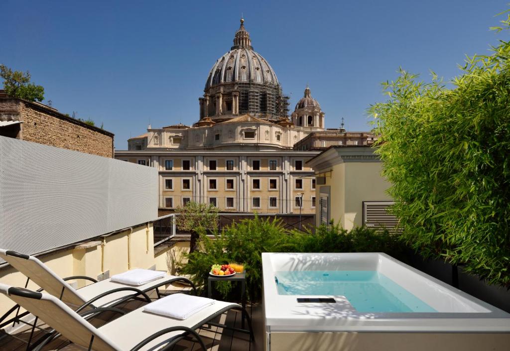 Suite Jacuzzi Privata in Terrazza Elle Boutique Hotel Roma Suite Jacuzzi Privata in Terrazza Elle Boutique Hotel Roma