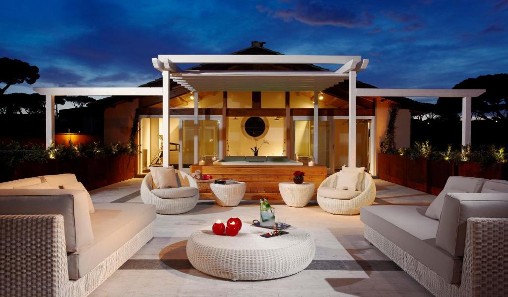 Villa Agrippina Gran Meliá Roma con Idromassaggio in Terrazza Villa Agrippina Gran Meliá Roma con Idromassaggio in Terrazza